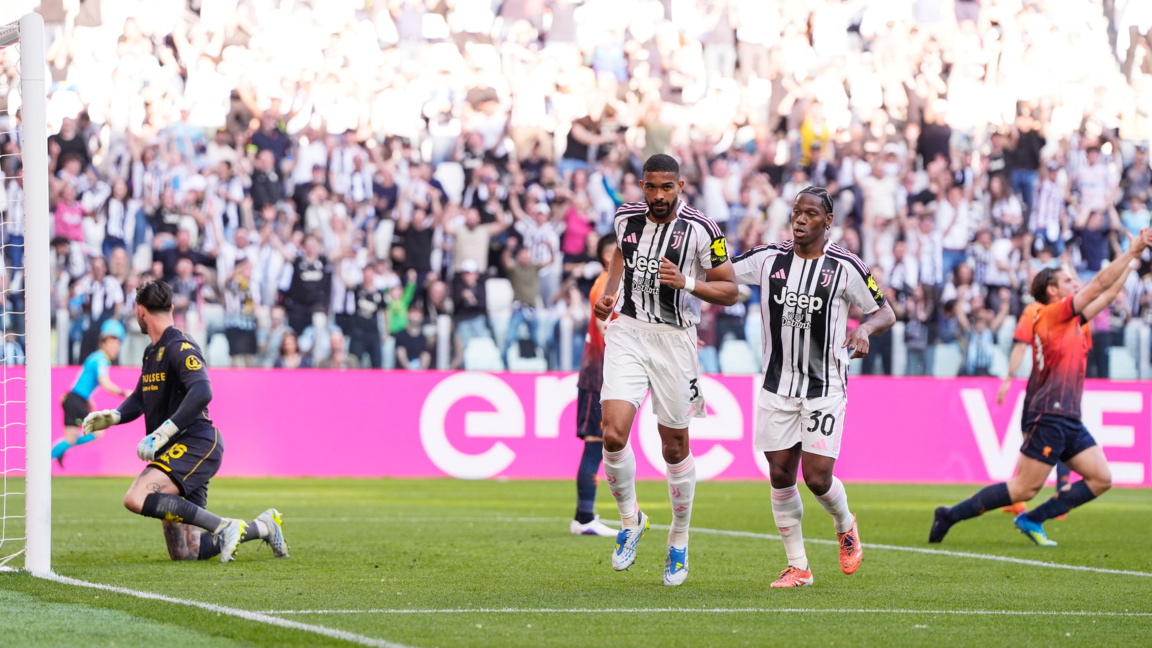 Юве не се затрудни с Дженоа