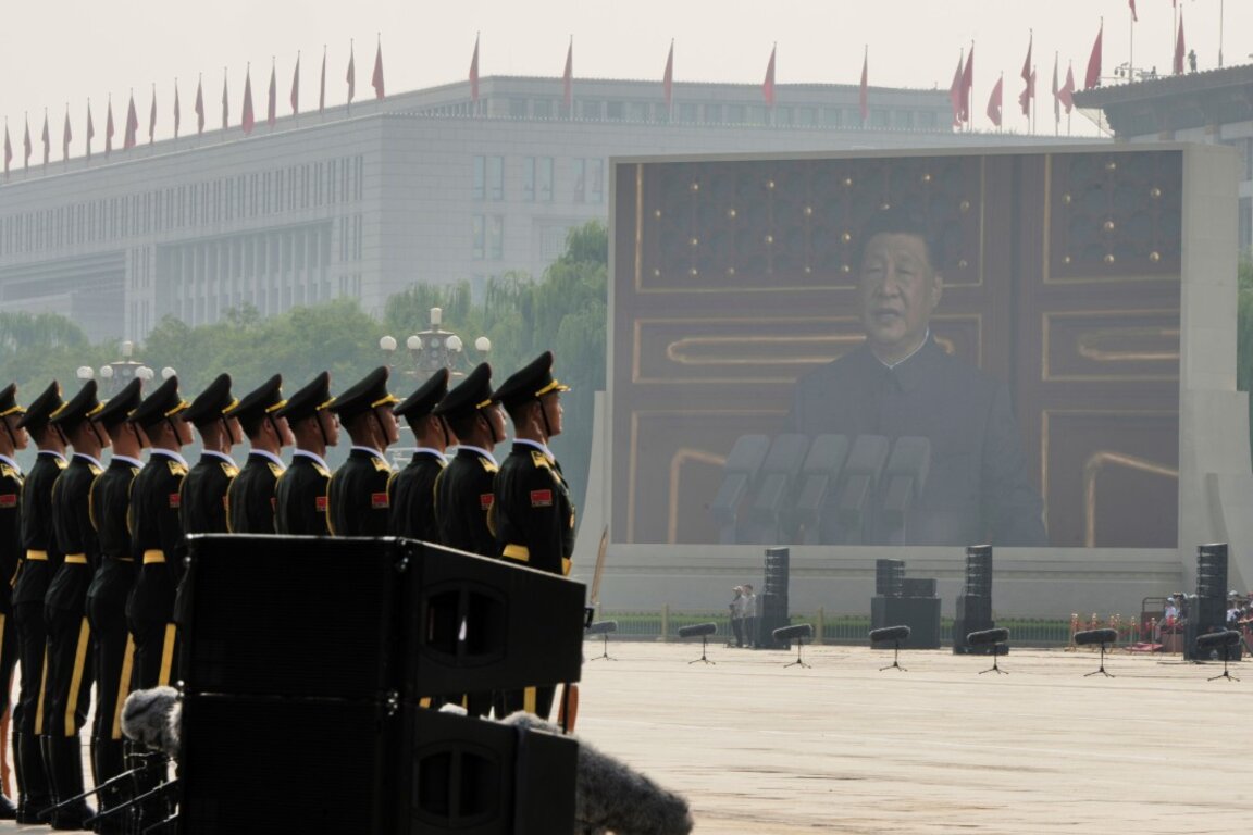 Си Цзинпин: Не трябва да позволяваме трагедиите на историята да се повтарят