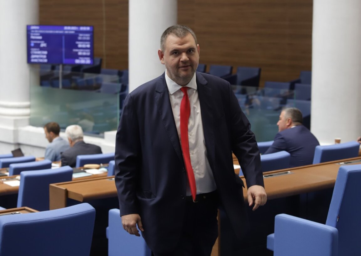 Делян Пеевски