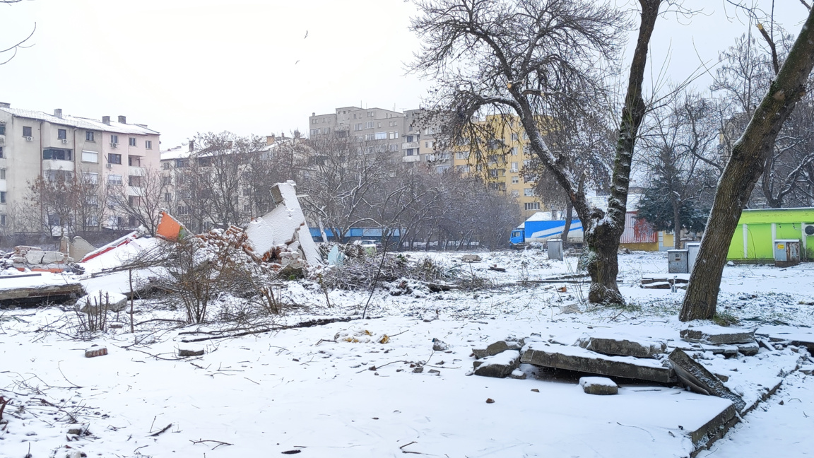 Временният  базар до ул. "Акад. Стефан Младенов" във Видин