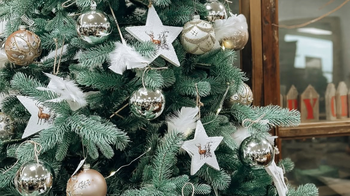 България е сред водещите производители на изкуствени елхи в Европа