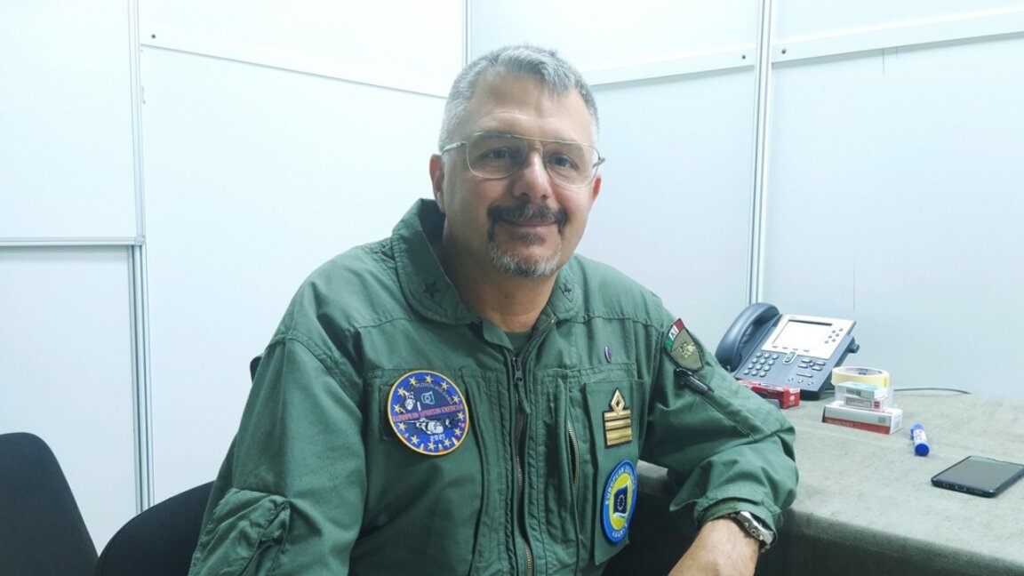 Подполковник Антонио Де Сеса