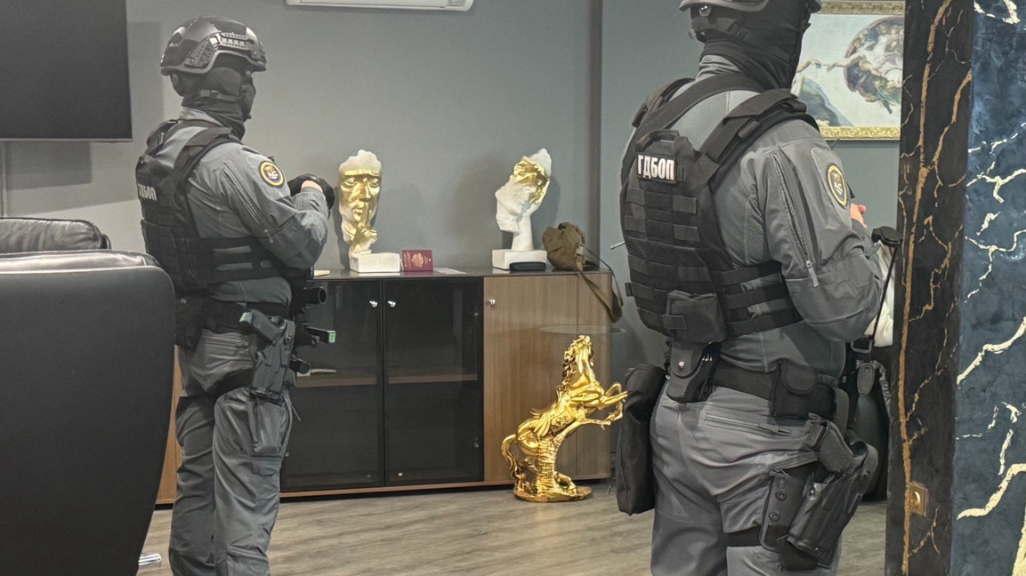  ГДБОП неутрализира престъпна група за рекет