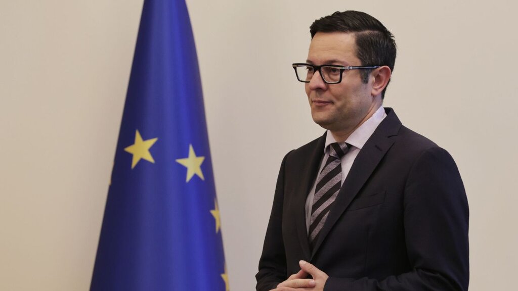 Αλεξάνταρ Πούλεφ