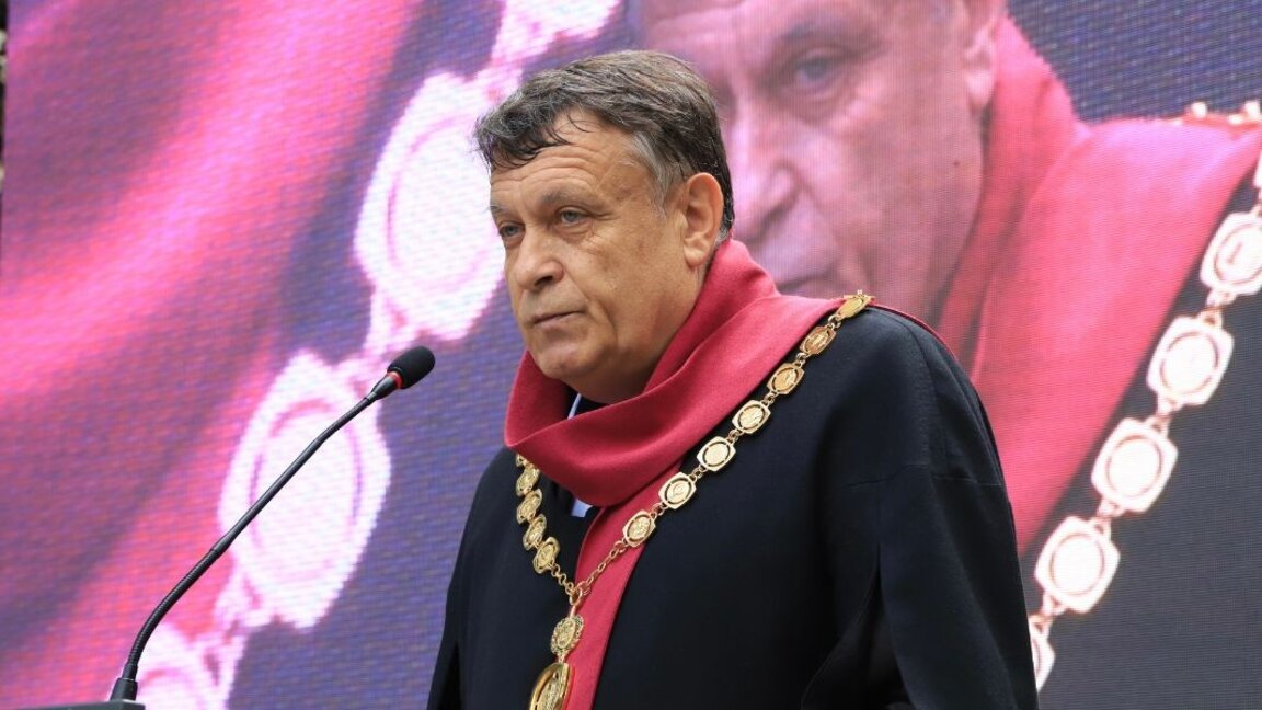 Prof. Georgi Vëllçev