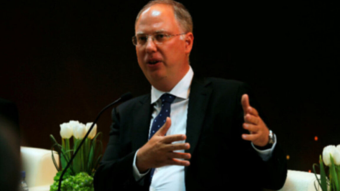 Кирил Дмитриев