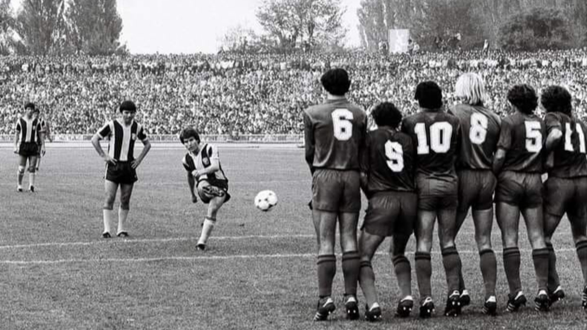 Голът на Георги Славков при победата с 1:0 над Барселона