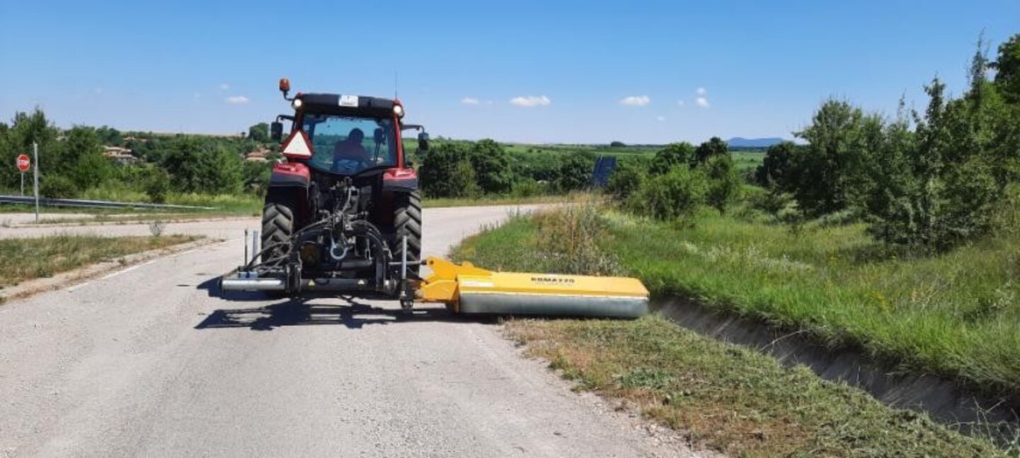 Заради повишения риск от пожари: Забранява се косенето на трева и почистването на храсти