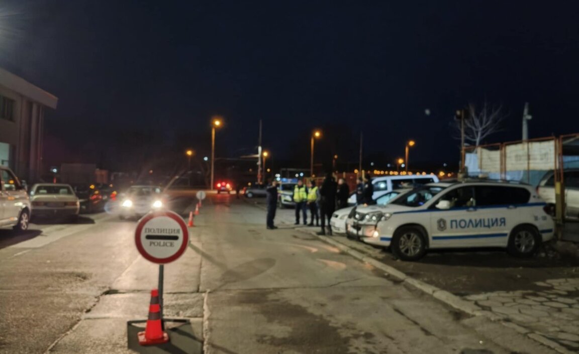 Двама задържани при спецакция на полицията в Сливен