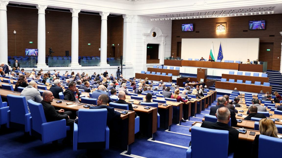 НС даде мандат на МС да заяви пред ЕС позиция за дерогация по CO2 емисиите