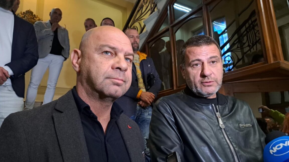 Борисов успокои напрежението между строителите и кмета