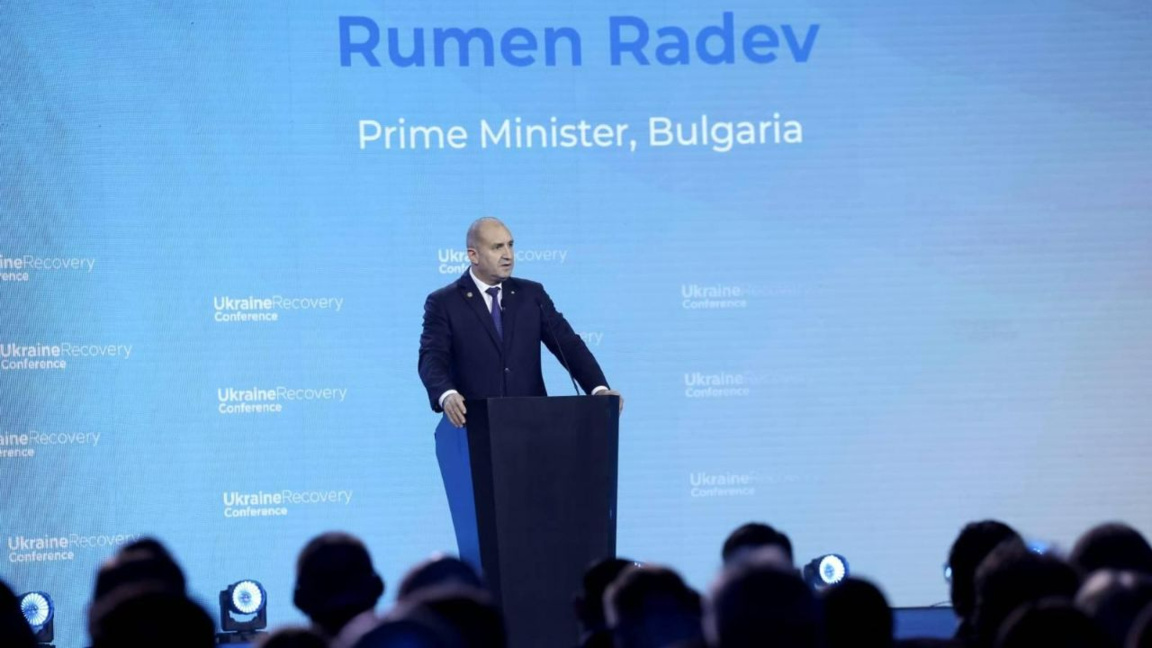 Premier Rumen Radev