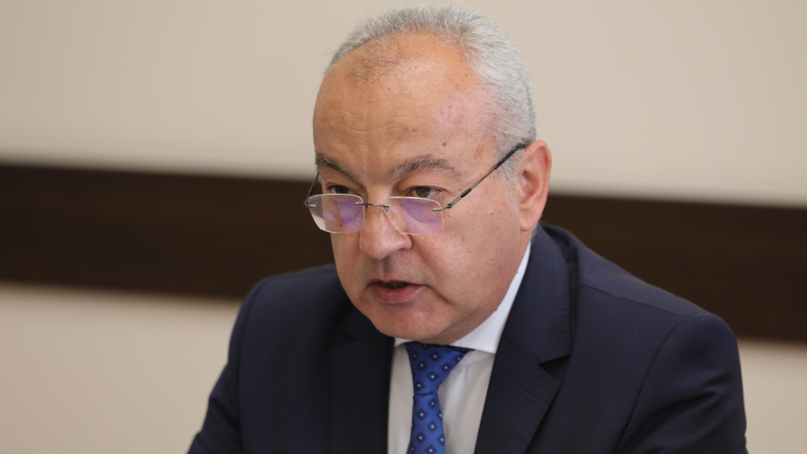 Гълъб Донев
