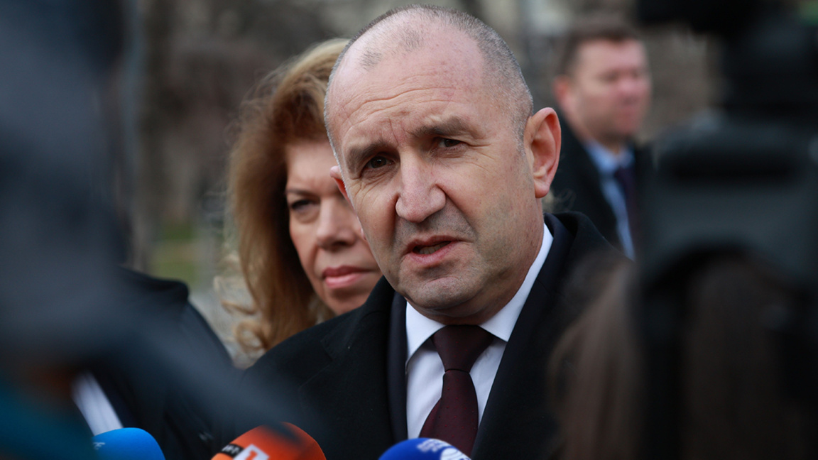 Rumen Radev expresó su preocupación por ...