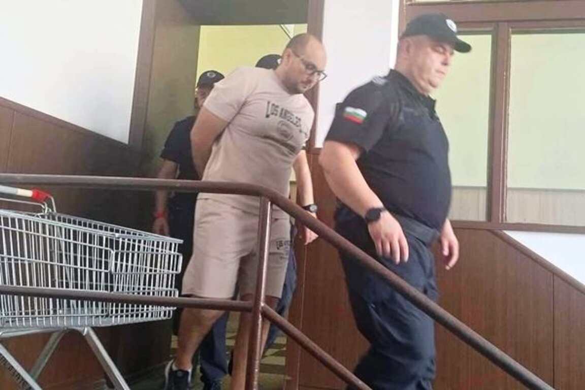 Съдът пусна подкупния катаджия под домашен арест