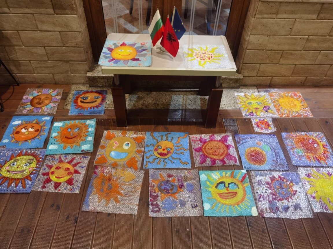 Bullgaria bashkon fëmijët nga Ballkani përmes vizatimeve të diejve