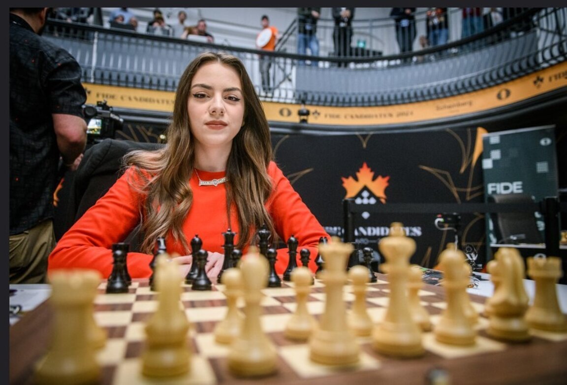 Nurgyul Salimova 2024 FIDE Adaylar Turnuvası’nın sondan bir önceki turu remi ile tamamladı