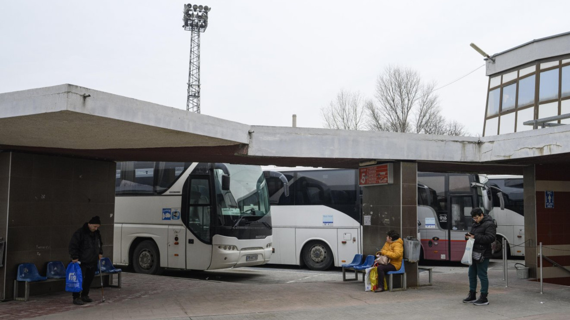 Автогара "Север" от днес не работи, БСП готви протест на 3-ти май
