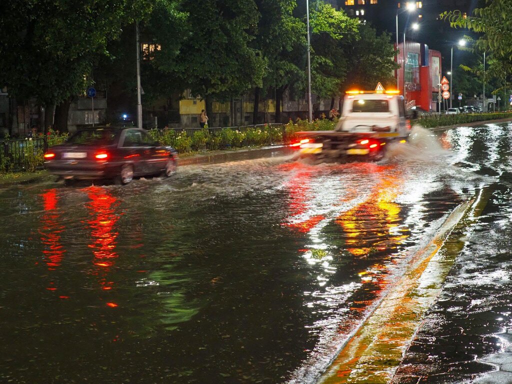 Бурята нанесе щети в Пловдив