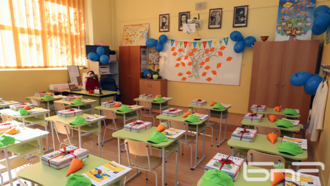 Стартира проект за задържане на децата от уязвими групи в училище 