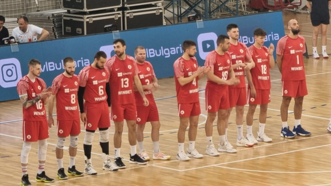 Иранец изведе ЦСКА до победа над Берое във волейбола