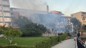 Пожар изпепели ресторант в новия град на Созопол, евакуираха летовници