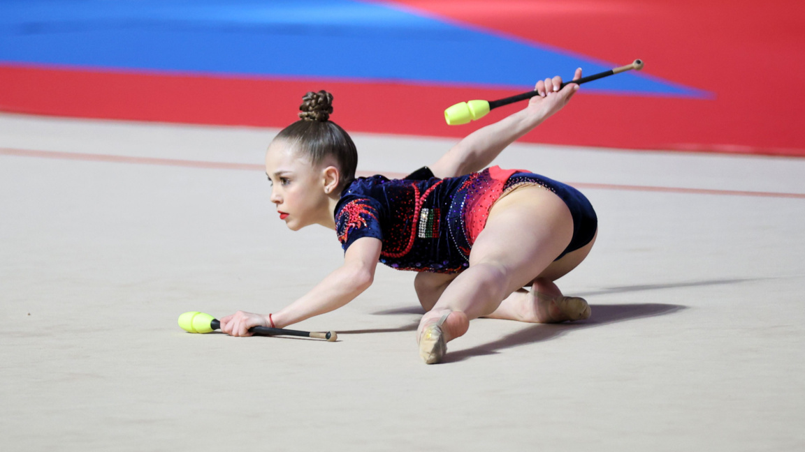 Стилияна Николова