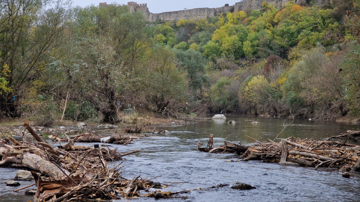 Река Янтра при Велико Търново