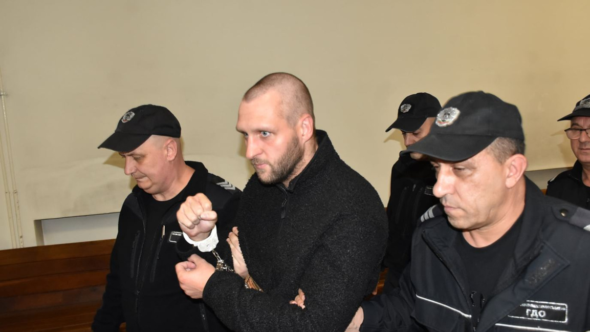 26-годишен американски гражданин Натхан Даниел Лимесанд ще бъде екстрадиран в Чехия