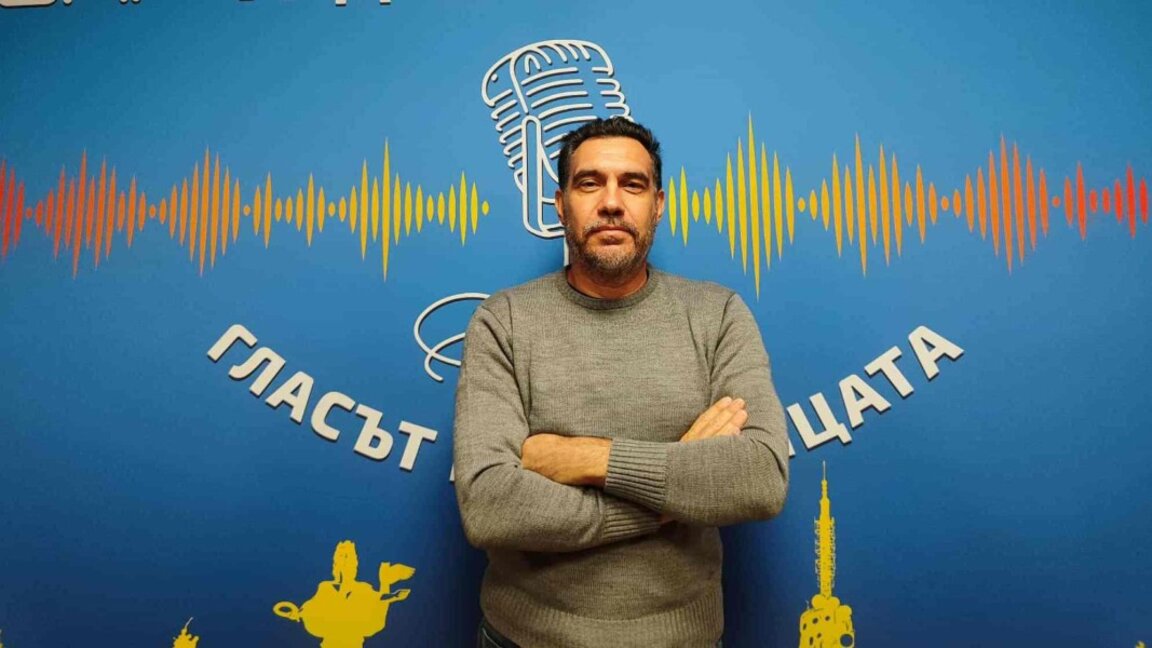 Д-р Николай Колев