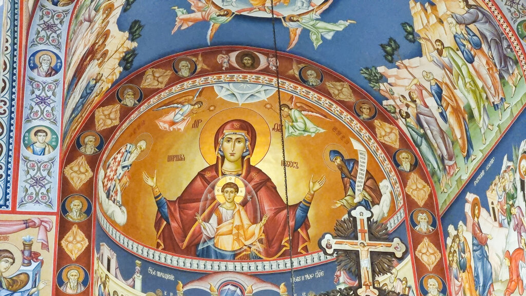 Започва Богородичният пост