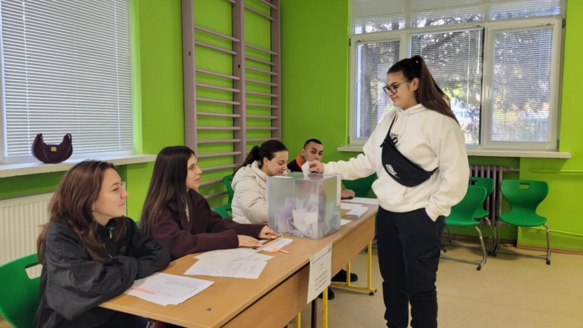 Избори за председател на Ученическия съвет се проведоха в ПГ "Проф. д-р Асен Златаров" Видин