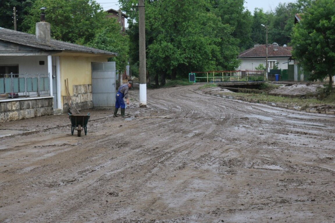 Нормализира се обстановката в село Мечка