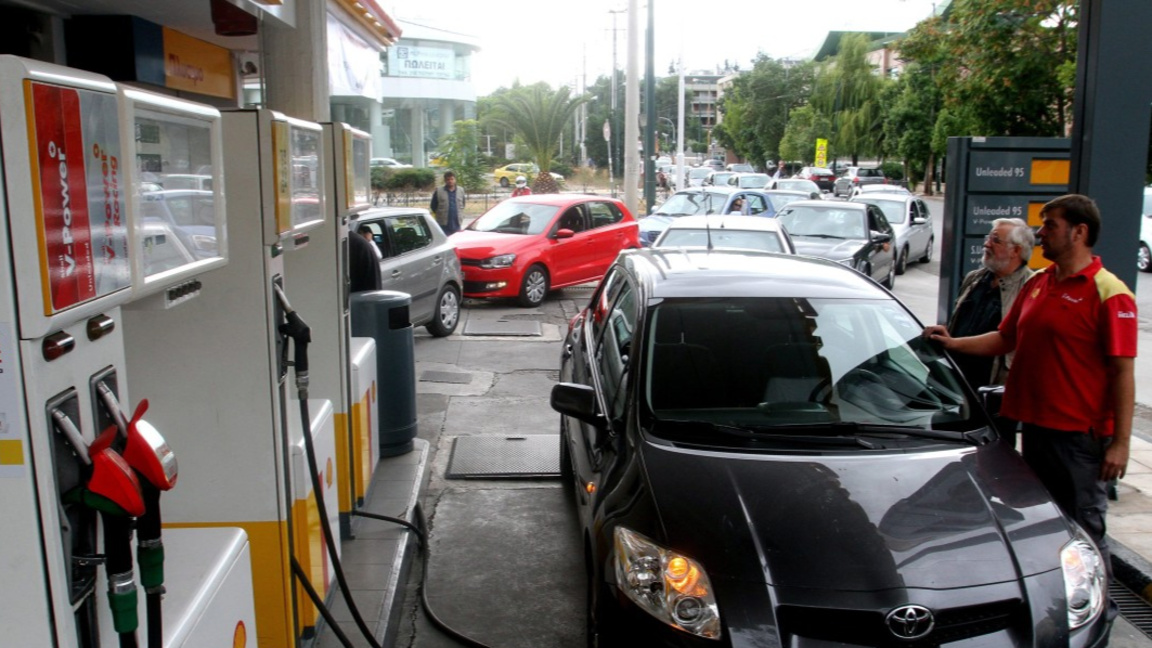 Гърция освобождава гориво от стратегическите си резерви