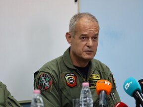 Командирът на ВВС: До края на годината трябва да има 8 самолета Ф-16 у нас