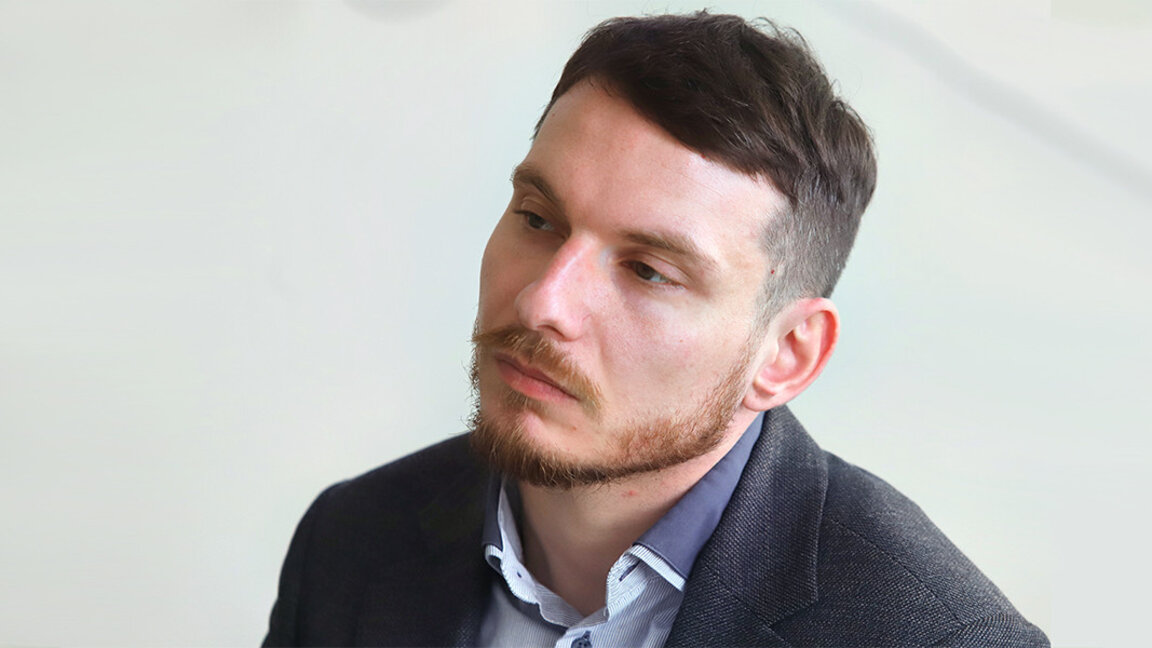 Adrian Nikolov