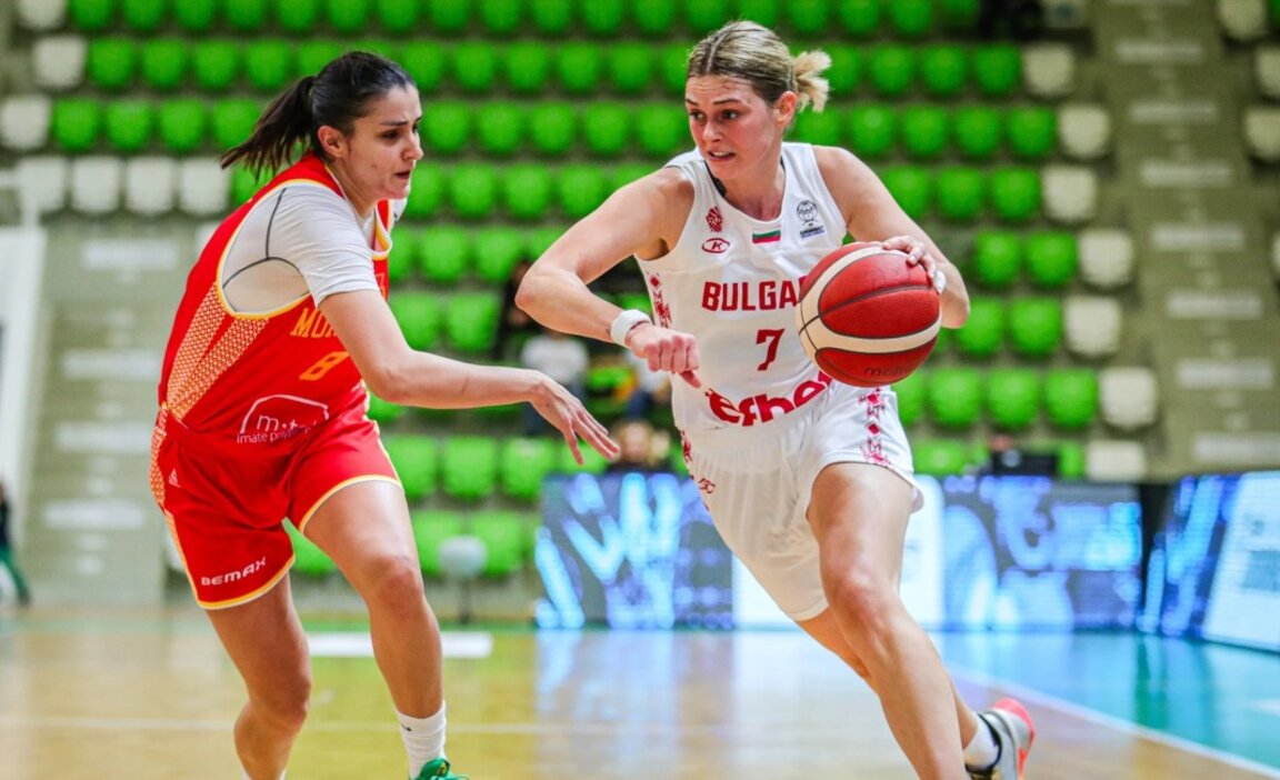 Националките надвиха Черна гора за 3-0 в...