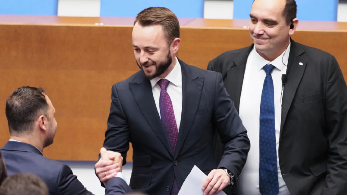 Mesut Ruşit, “İlerici Bulgaristan” milletvekili olarak yemin etti