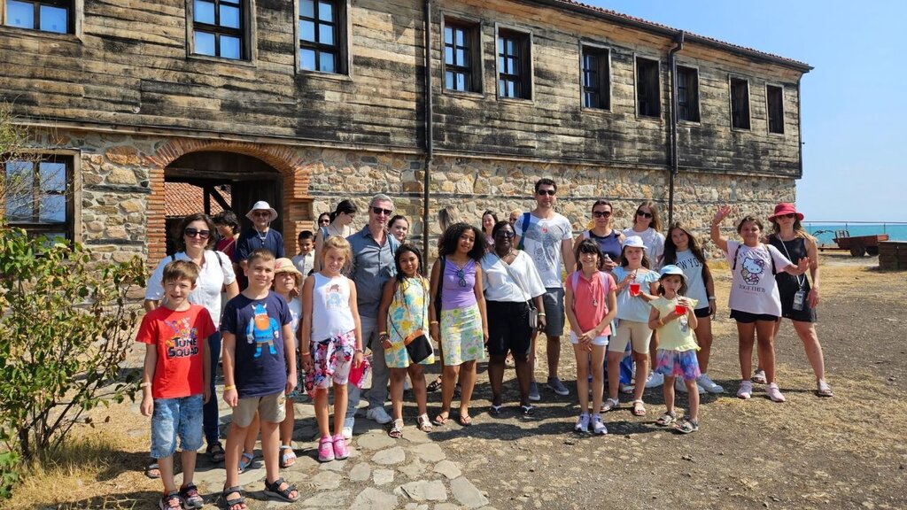 A lesson on Bulgaria…with children from "Assen and Iliya Peykovi" school in Rome