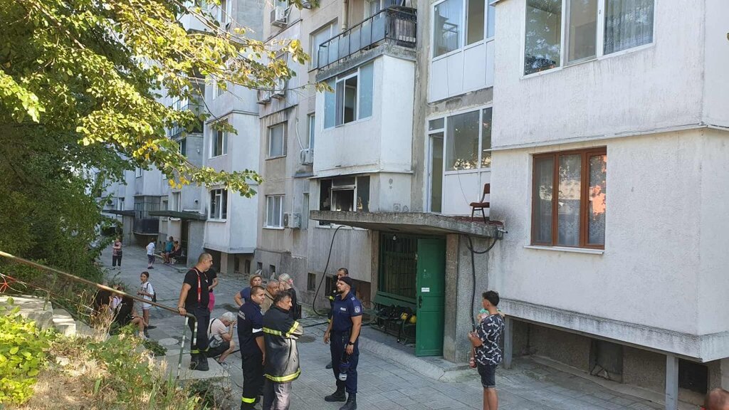 Пламна апартамент в Шумен
