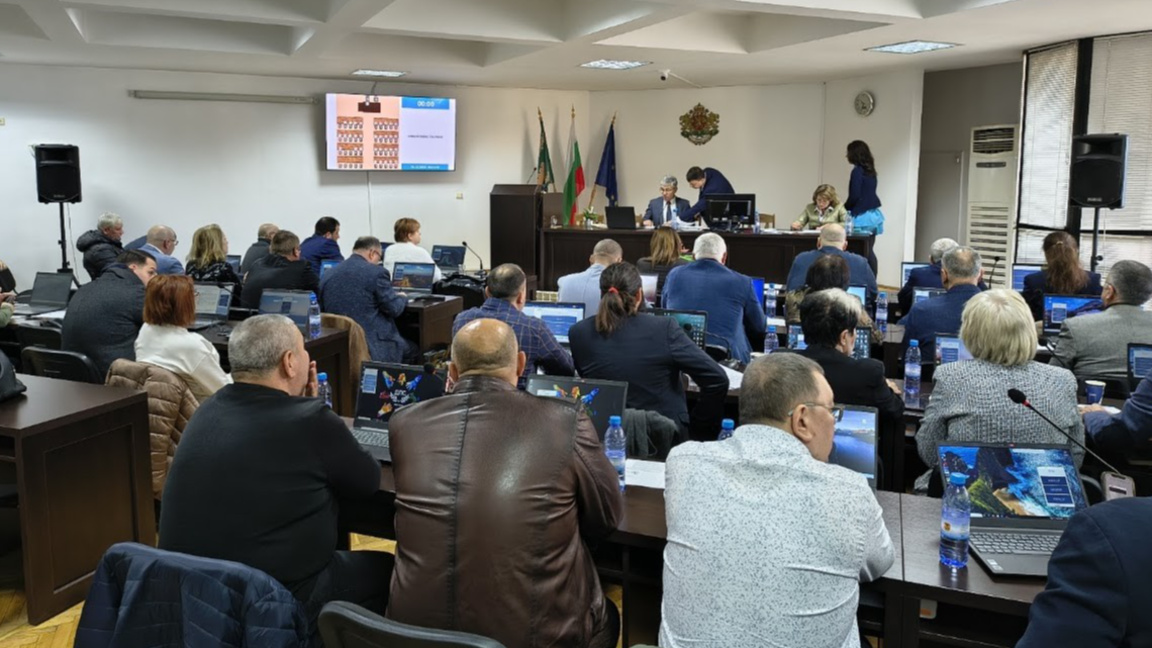 Промени в правилника на ОбС-Силистра заради множество отсъствия от заседания
