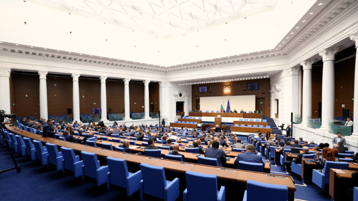 Владина криза прерасла у парламентарну, на помолу избори