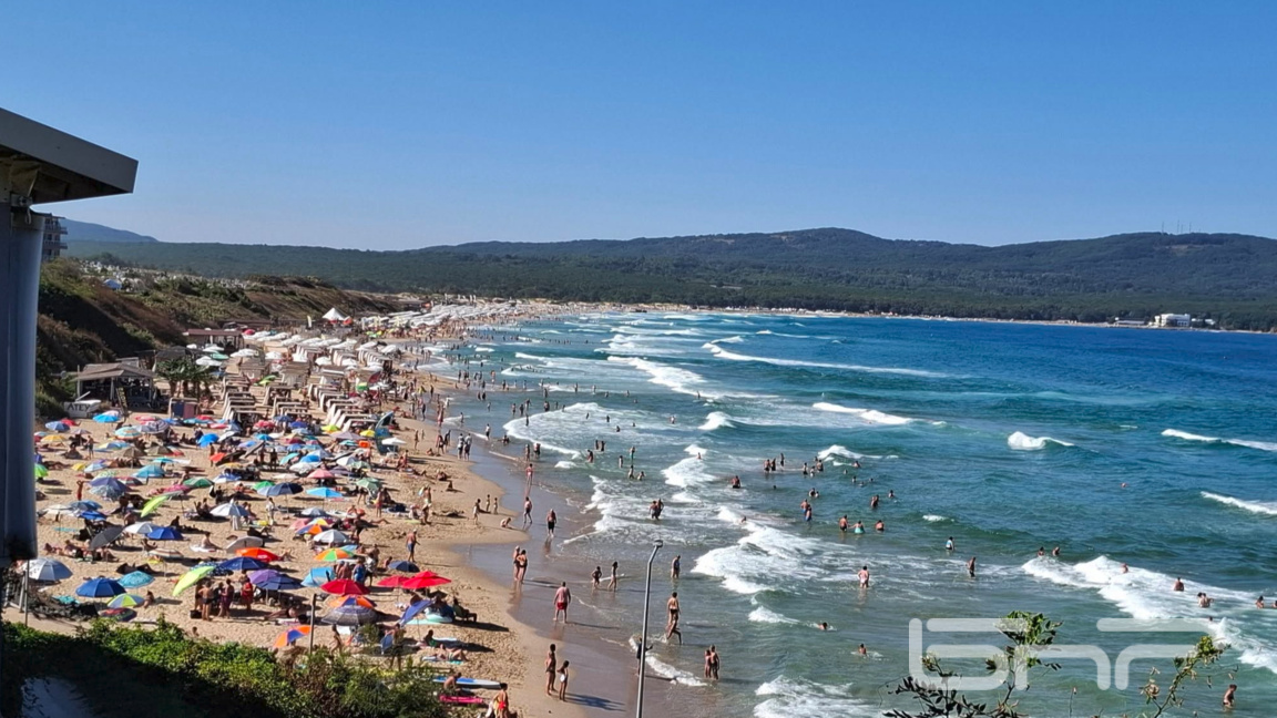 На море в Приморско