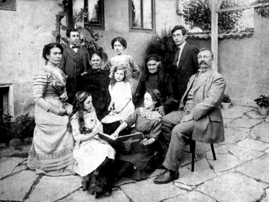 Foto familjare e Milljo Kasabov