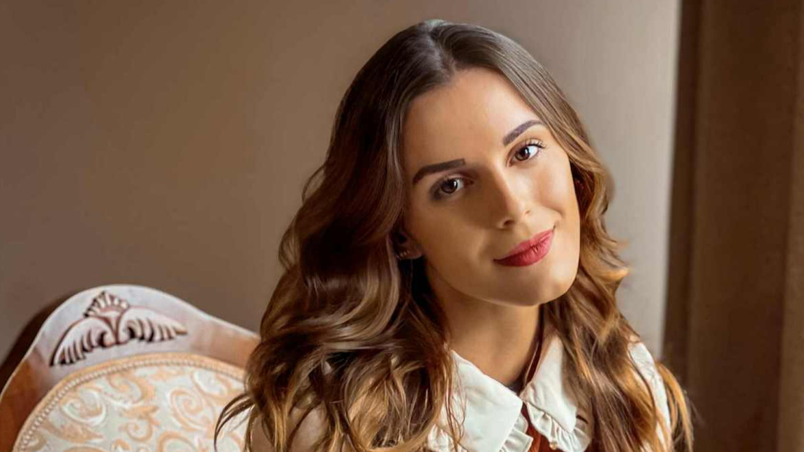 Флора Стратиева