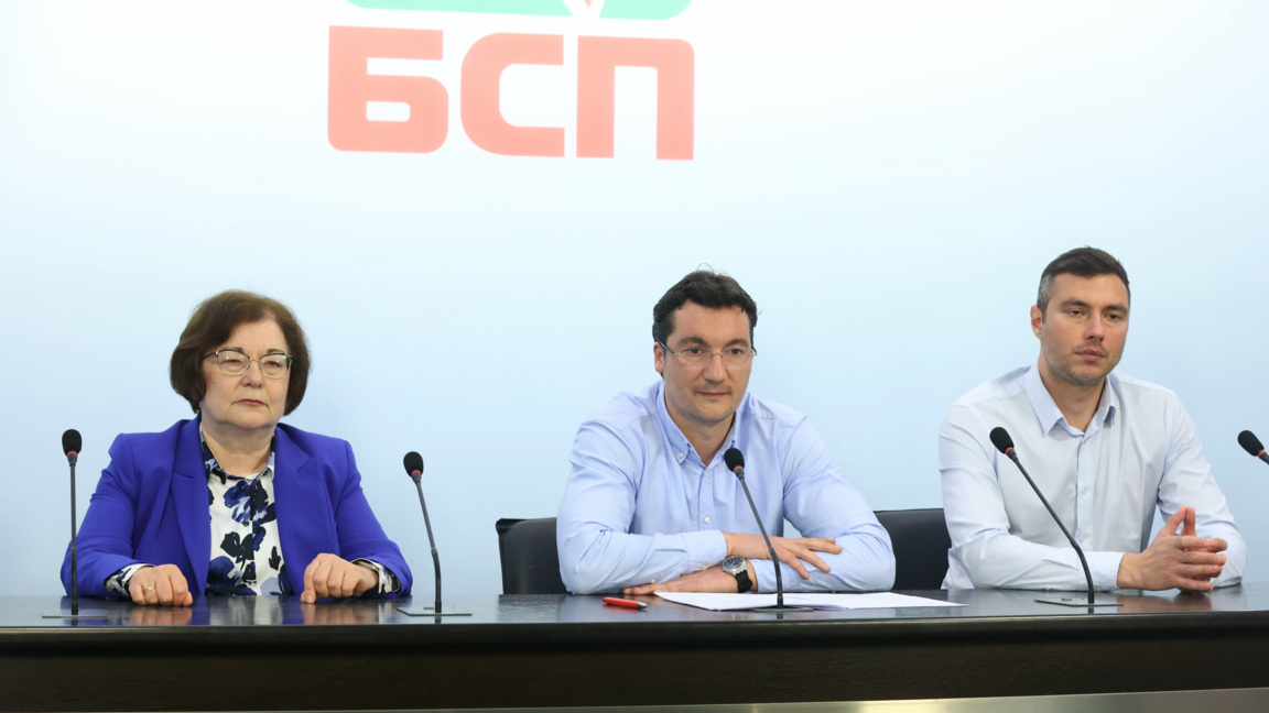 Udhëheqësi i socialistëve është gati për dorëheqje pas dështimit në zgjedhje