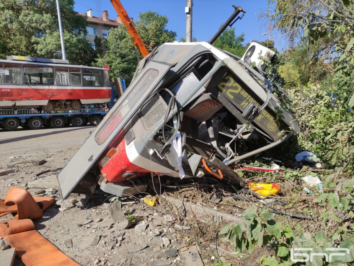 Санкционират ватмана на дерайлиралия при Румънското посолство трамвай