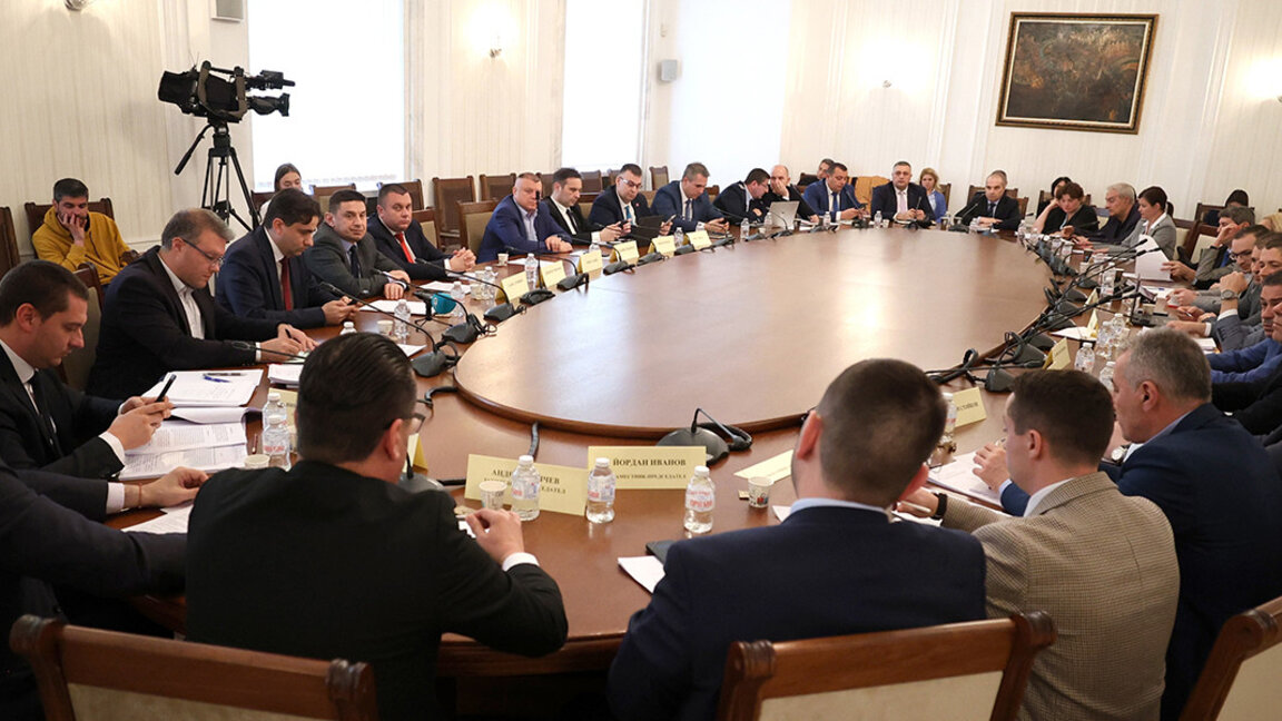 Maximum speed on highways to become 130 km/h