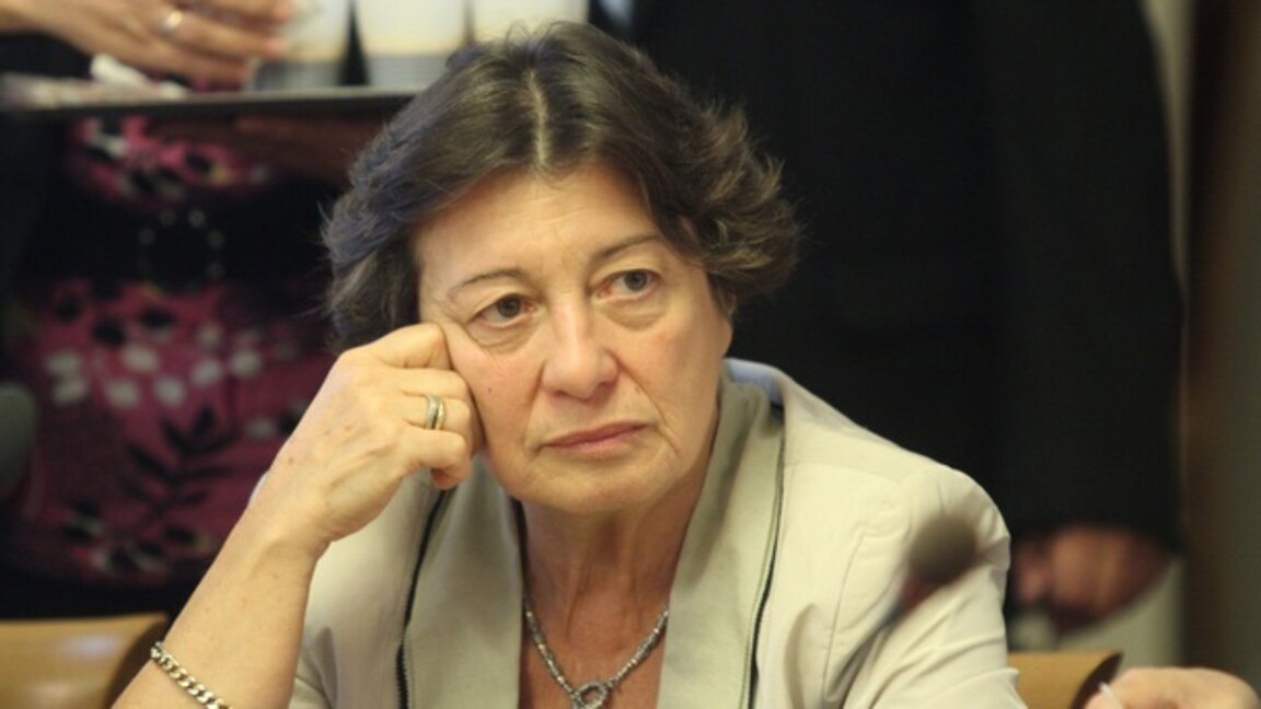 Проф. Емилия Друмева