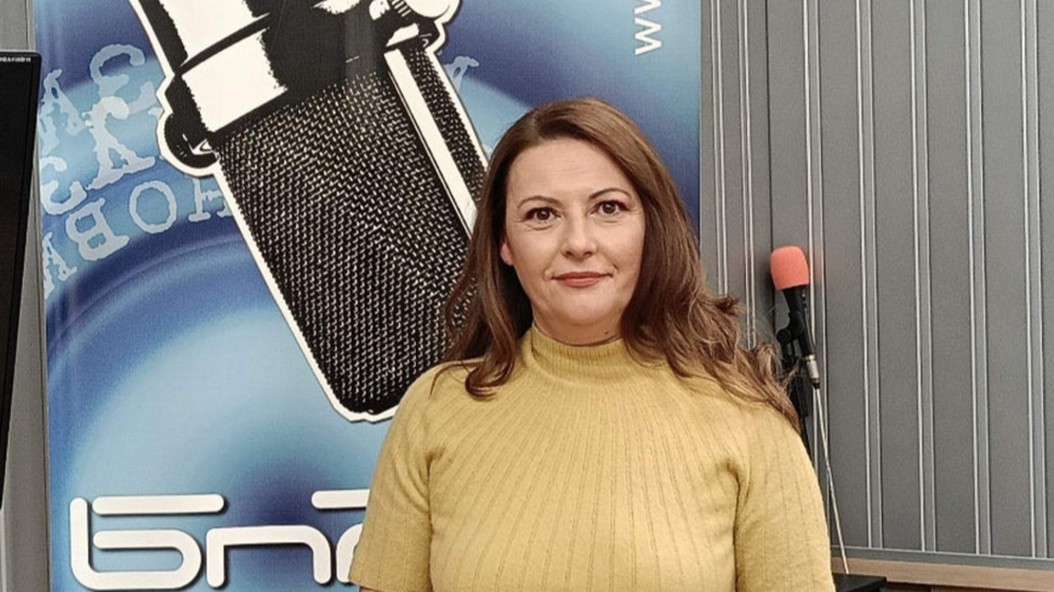 Елена Дариева